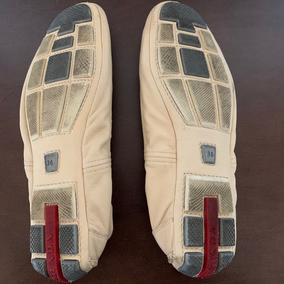 Prada Womens Beige Ballet Flats Size 6 (Pre-owned. Good condition) - Picture 5 of 7